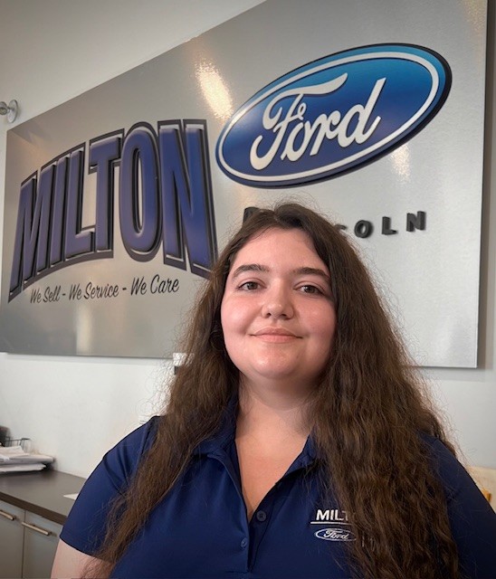 Allison Barbosa Assistant Controller