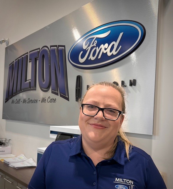 Diana Crayden‎ Service Appointment Coordinator