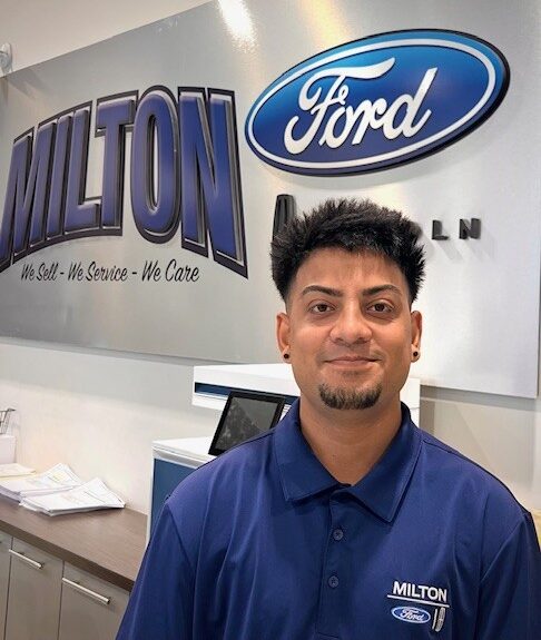 Sam Sheikh Sales Consultant