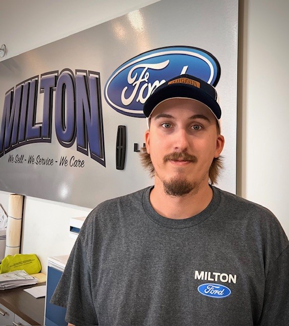 Sean Slonowski Parts Advisor