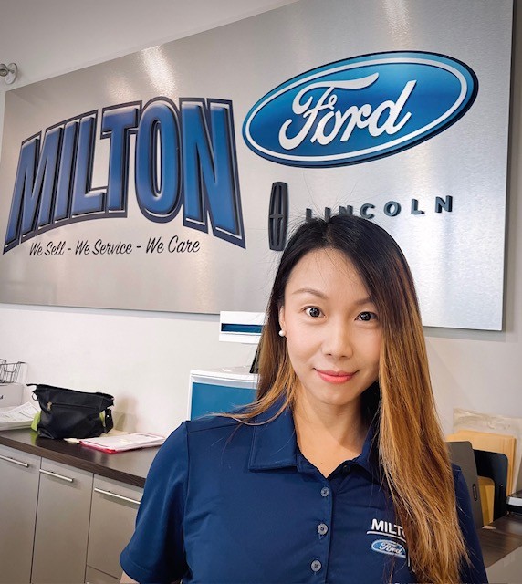 Zoe Yang Sales Consultant
