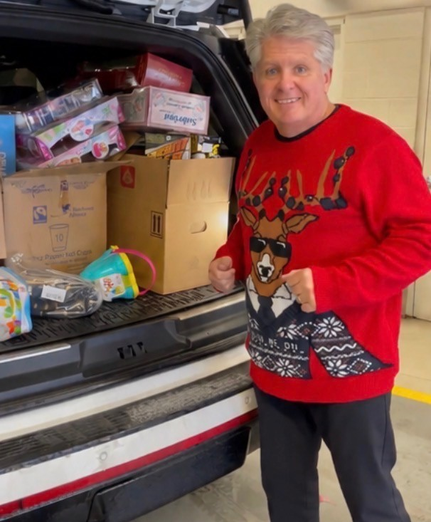 2022 Salvation Army Donation - Packing up the Navigator with Milton Ford Toy Donations